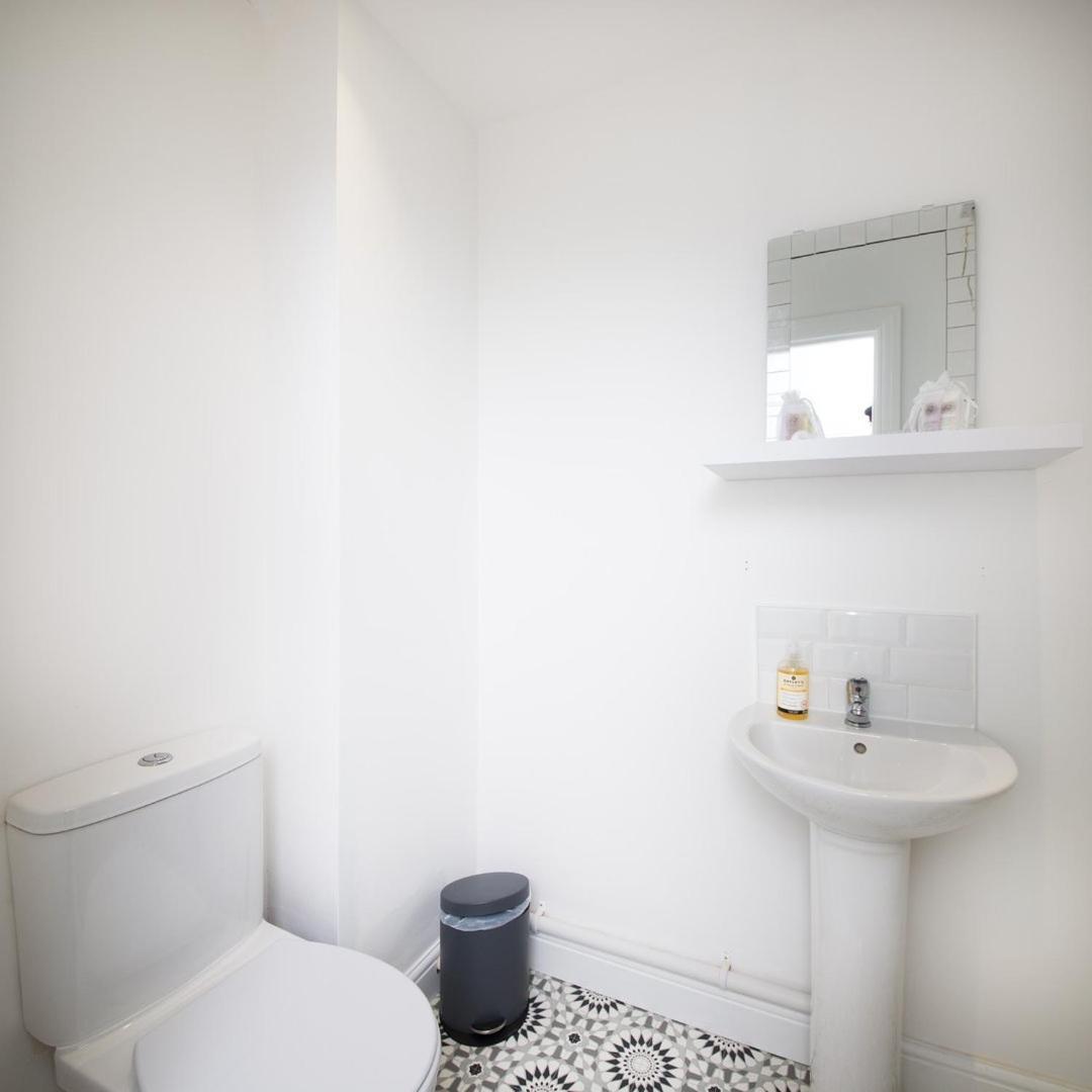 Guestready - Monochromatic Retreat Liverpool Exterior foto
